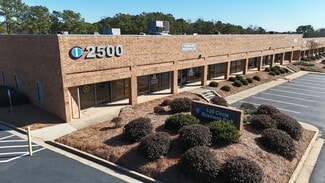 Plus de détails pour 2500 Park Central Blvd, Decatur, GA - Industriel/Logistique à louer