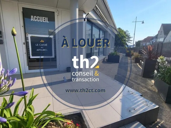 Plus de détails pour 52 Avenue De La Mer, Barneville-Carteret - Coworking à louer