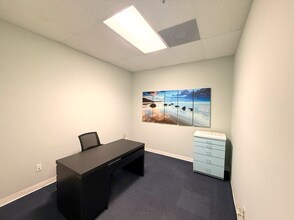 6027-6127 SE Federal Hwy, Stuart, FL à louer Photo intérieure– Image 1 sur 2