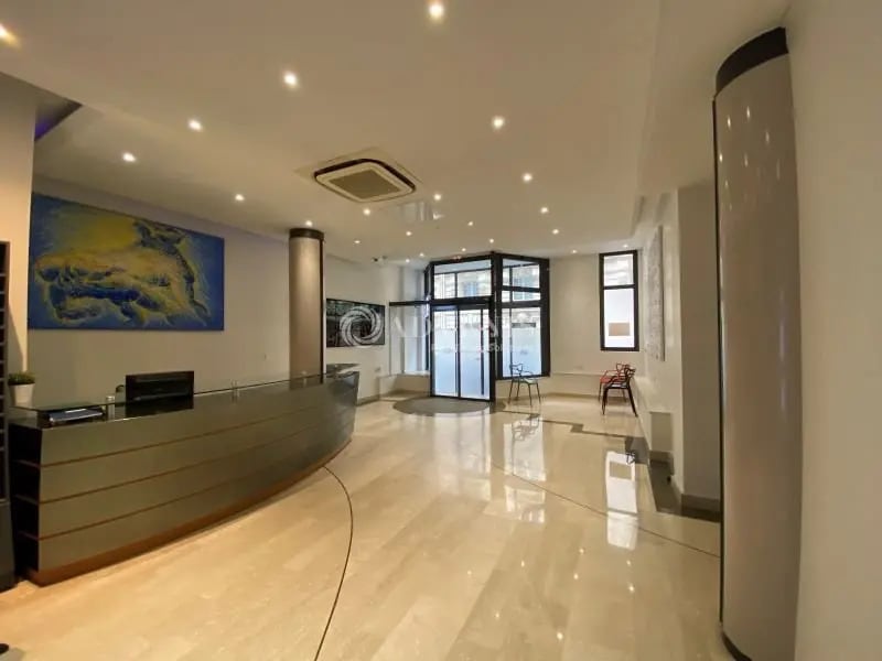 Espace de coworking dans Paris à louer Photo de l’immeuble– Image 1 sur 10