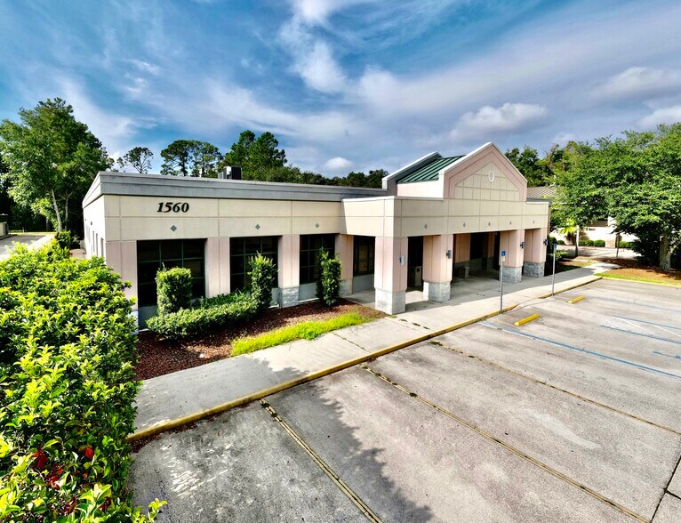 1560 Kingsley Ave, Orange Park, FL à vendre - Photo de l’immeuble – Image 2 sur 12