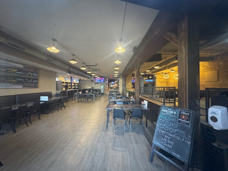 214 S State St, Jackson, MS à vendre - Photo de l’immeuble – Image 3 sur 10