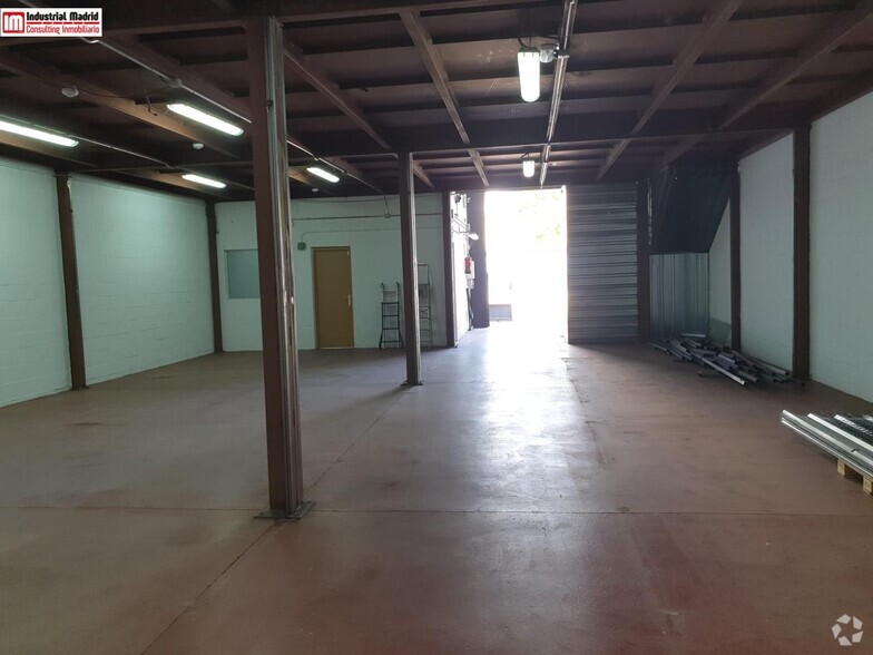 Industriel/Logistique dans Arganda del Rey, Madrid à vendre - Photo de l’immeuble – Image 3 sur 17