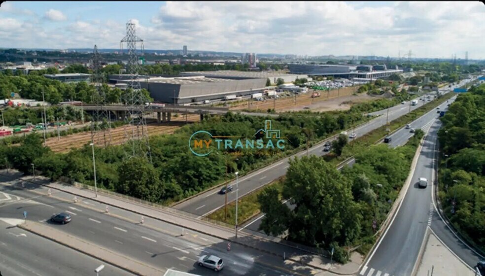 Industriel/Logistique dans Gennevilliers à louer - Photo de l’immeuble – Image 3 sur 11