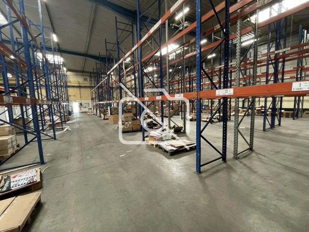Industriel/Logistique dans Torcy à vendre Photo intérieure– Image 1 sur 8