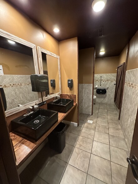 414 38th St, Union City, NJ à vendre - Photo intérieure – Image 2 sur 10