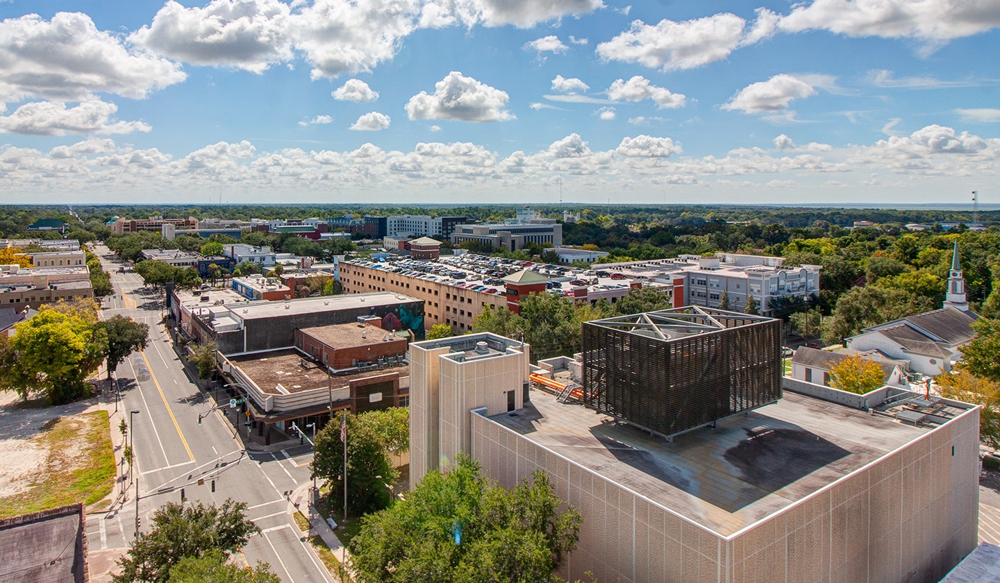 408 W University Ave, Gainesville, FL à louer Photo intérieure– Image 1 sur 7
