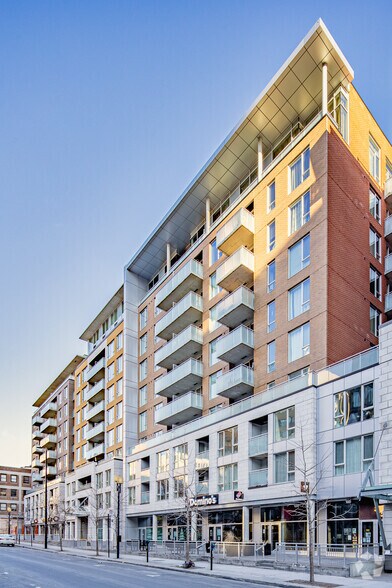 1235 Rue Bishop, Montréal, QC à louer - Photo de l’immeuble – Image 2 sur 4