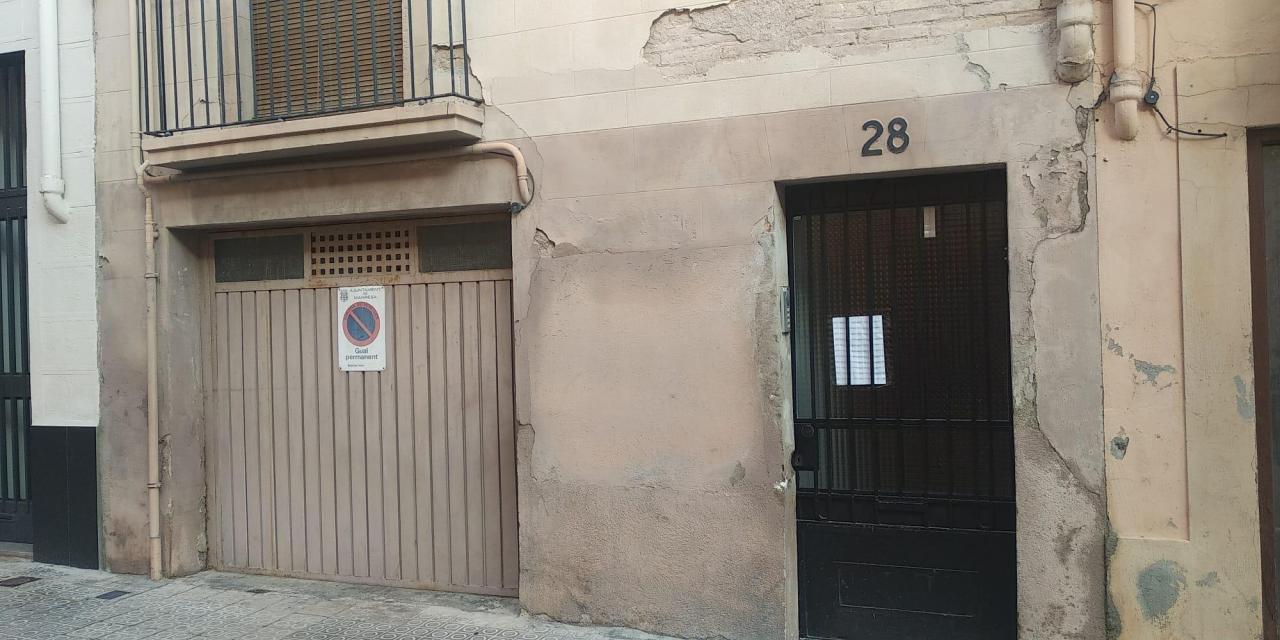 Manresa, BAR 08241 - Lot 01 - - Photo intérieure - Image 1 of 5