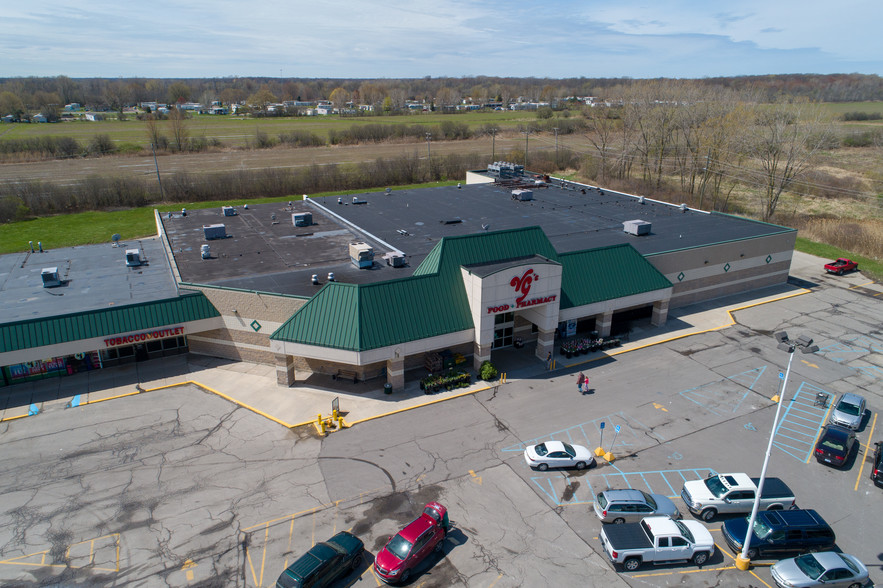 6730-6764 S River Rd, Marine City, MI à louer - Photo de l’immeuble – Image 1 sur 10