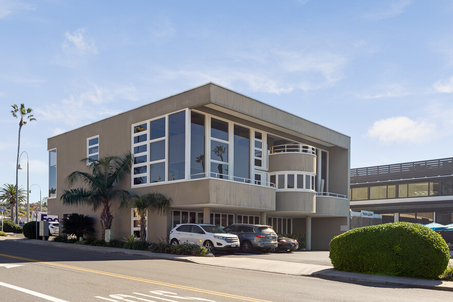 225 Plaza St, Solana Beach, CA à louer - Photo de l’immeuble – Image 1 sur 3