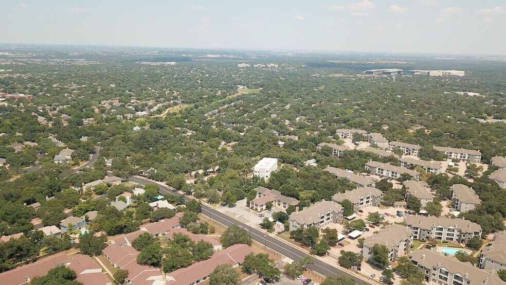 12466 Los Indios Trl, Austin, TX à vendre - Aérien – Image 3 sur 5