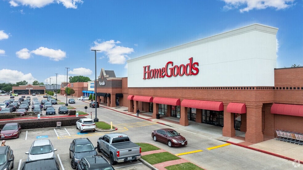 7502-7950 W FM-1960, Houston, TX à louer - Photo de l’immeuble – Image 3 sur 10