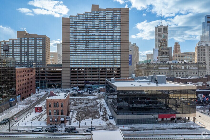 Mixed-Use Assemblage | Detroit CBD portefeuille de 6 biens à vendre sur LoopNet.fr - Photo principale – Image 3 sur 4