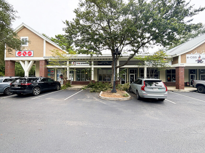 3365 S Morgans Point Rd, Mount Pleasant, SC à louer - Photo de l’immeuble – Image 3 sur 19
