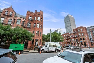 Plus de détails pour 303-305 Newbury St, Boston, MA - Bureau à louer