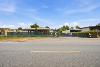 Plus de détails pour 2233 Garden Rd, Pearland, TX - Industriel/Logistique à louer