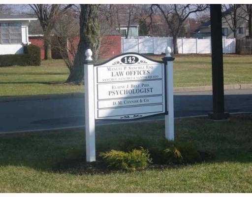 142 Oak Tree Ave, South Plainfield, NJ à louer - Photo de l’immeuble – Image 3 sur 56