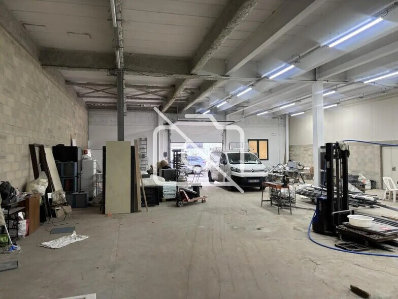 Industriel/Logistique dans Noisy-le-Grand à louer - Photo intérieure – Image 1 sur 5