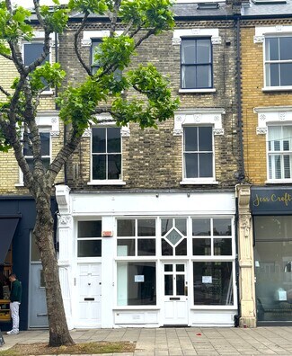 Plus de détails pour 117 St. John's Hl, Londres - Local commercial à louer