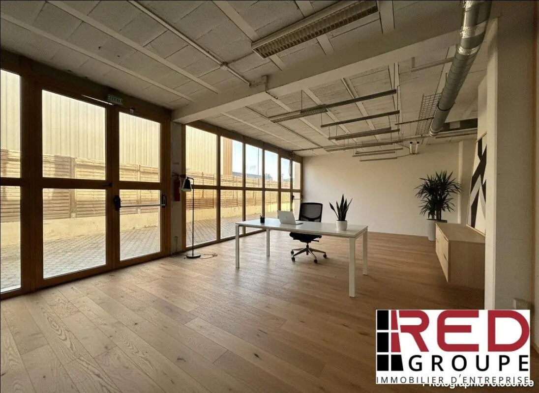 Local d'activités dans Aix-en-Provence à vendre Photo intérieure– Image 1 sur 8