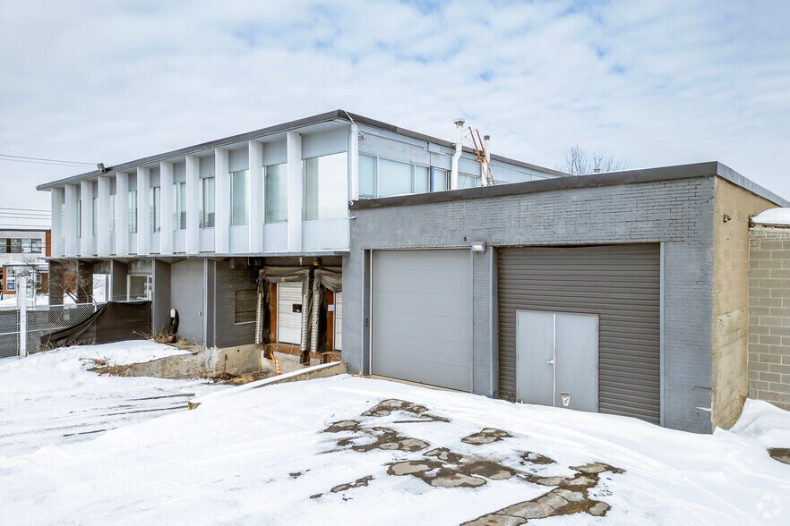 5900 Av Andover, Mt Royal, QC à louer - Photo de l’immeuble – Image 2 sur 4