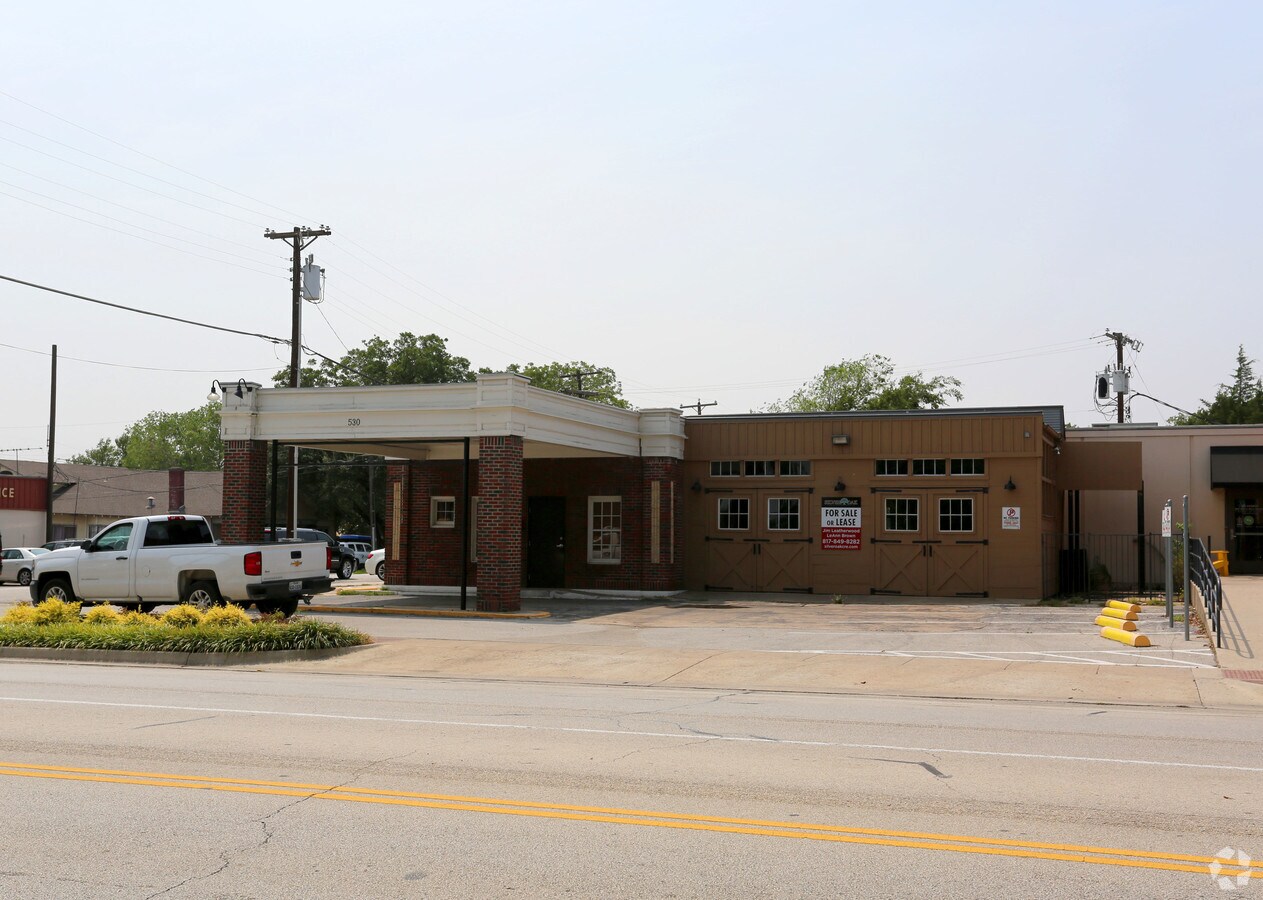 View Photo