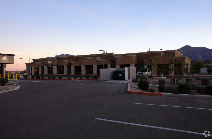 6589 S Kings Ranch Rd, Gold Canyon, AZ à louer - Photo de l’immeuble – Image 2 sur 13