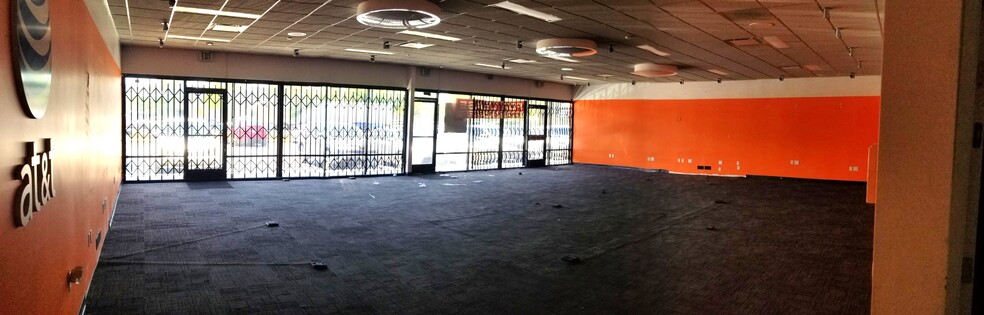 8701-8729 Washington Blvd, Pico Rivera, CA à louer - Photo de l’immeuble – Image 3 sur 5