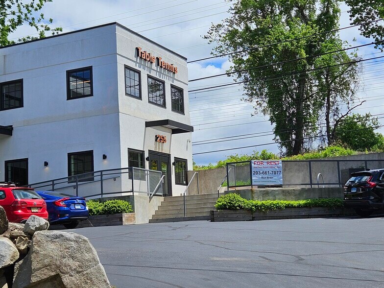 255 Field Point Rd, Greenwich, CT à louer - Photo de l’immeuble – Image 2 sur 9