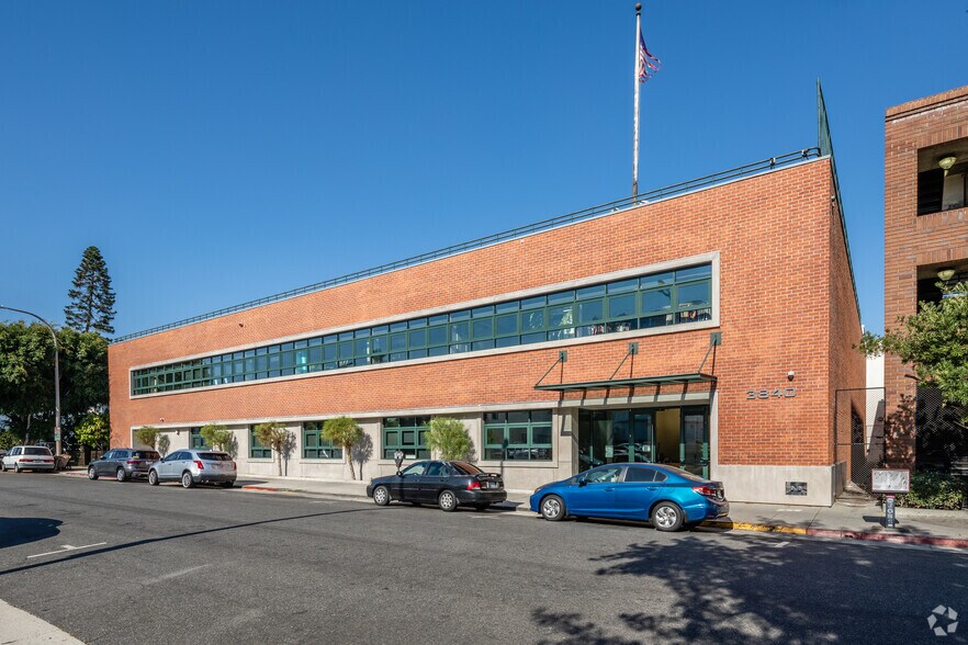3840 Watseka Ave, Culver City, CA à louer - Photo de l’immeuble – Image 1 sur 5