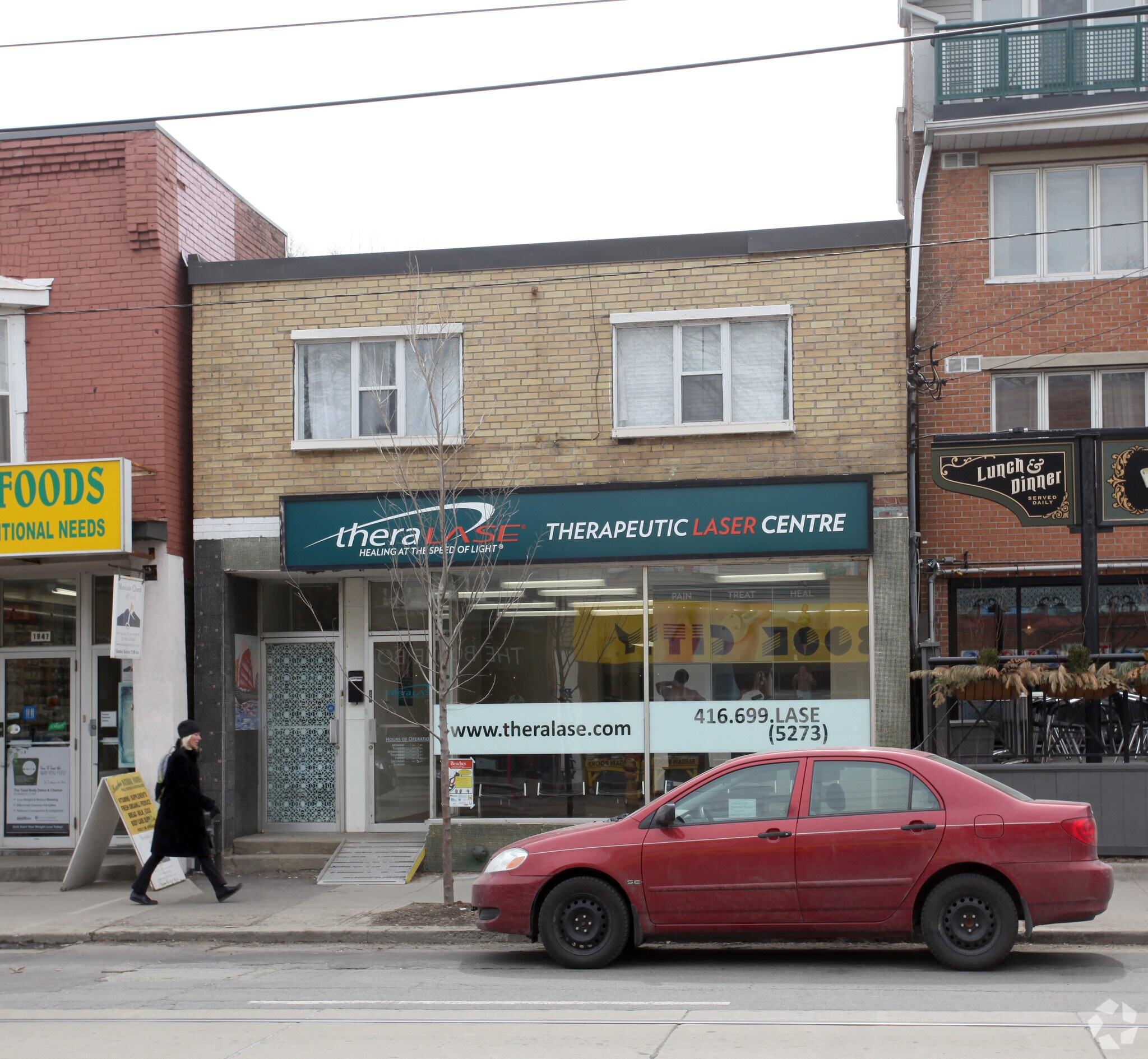 1945 Queen St E, Toronto, ON à vendre Photo principale– Image 1 sur 5