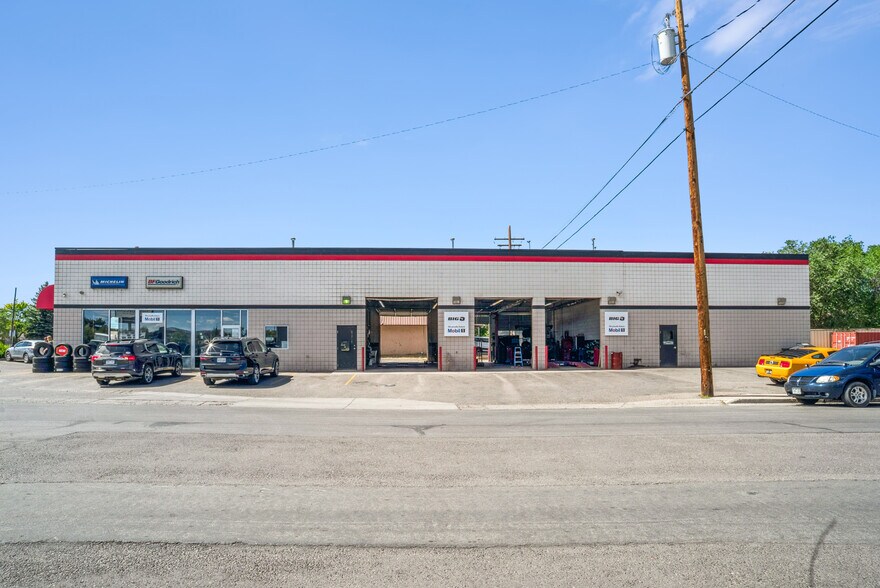 1900 S Townsend Ave, Montrose, CO à vendre - Photo de l’immeuble – Image 2 sur 2