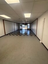 710 N Eastern Ave, East Los Angeles, CA à louer Photo intérieure– Image 2 sur 3