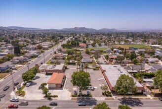 2503-2539 Royal Ave, Simi Valley, CA - VUE AÉRIENNE  vue de carte - Image1