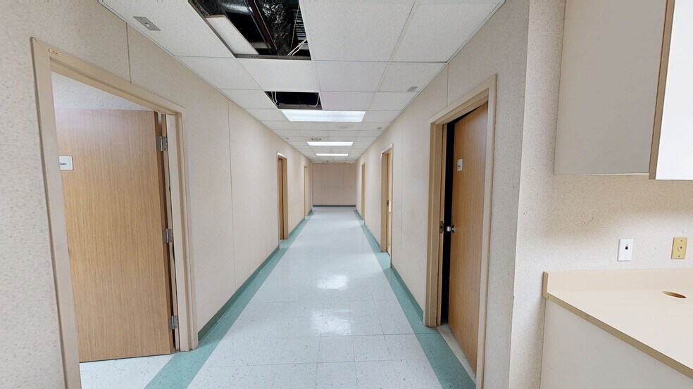 2100 Regional Medical Dr, Wharton, TX à vendre - Numérisation 3D Matterport – Image 3 sur 22