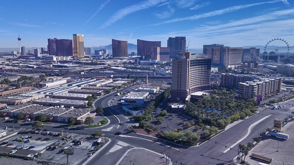 3610 S Highland Dr, Las Vegas, NV à vendre - Photo de l’immeuble – Image 3 sur 3