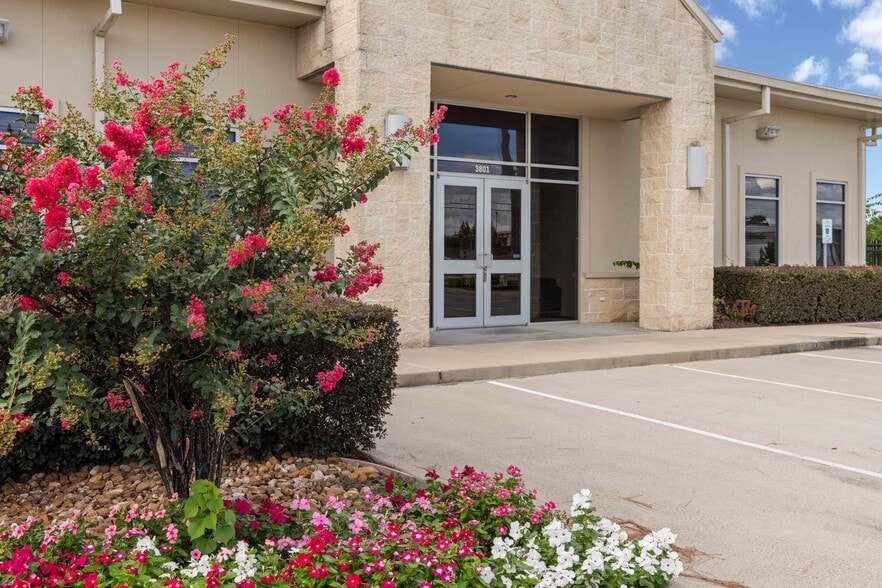 3801 Knapp Rd, Pearland, TX à vendre - Photo de l’immeuble – Image 3 sur 16