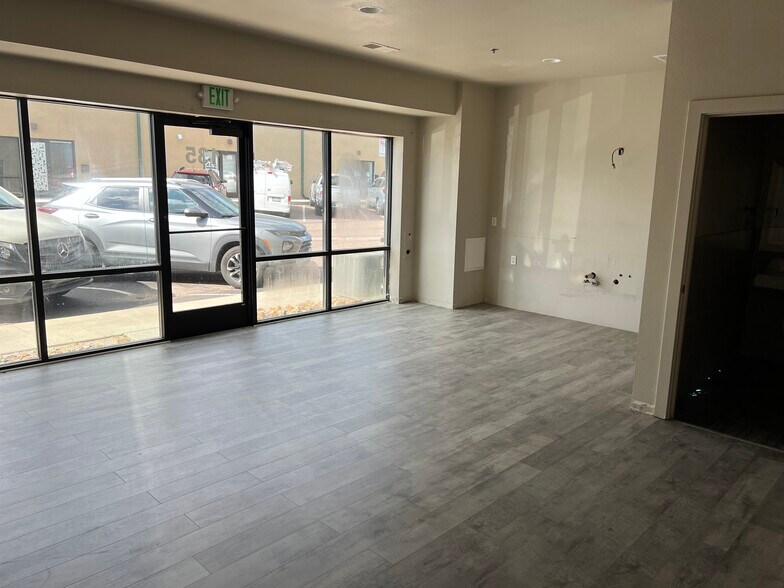 7215 E Highway 24, Colorado Springs, CO à louer - Photo intérieure – Image 2 sur 11