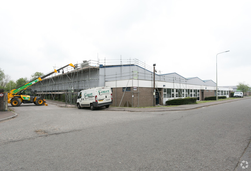 Coedcae Ln, Pontyclun à louer - Photo de l’immeuble – Image 2 sur 2