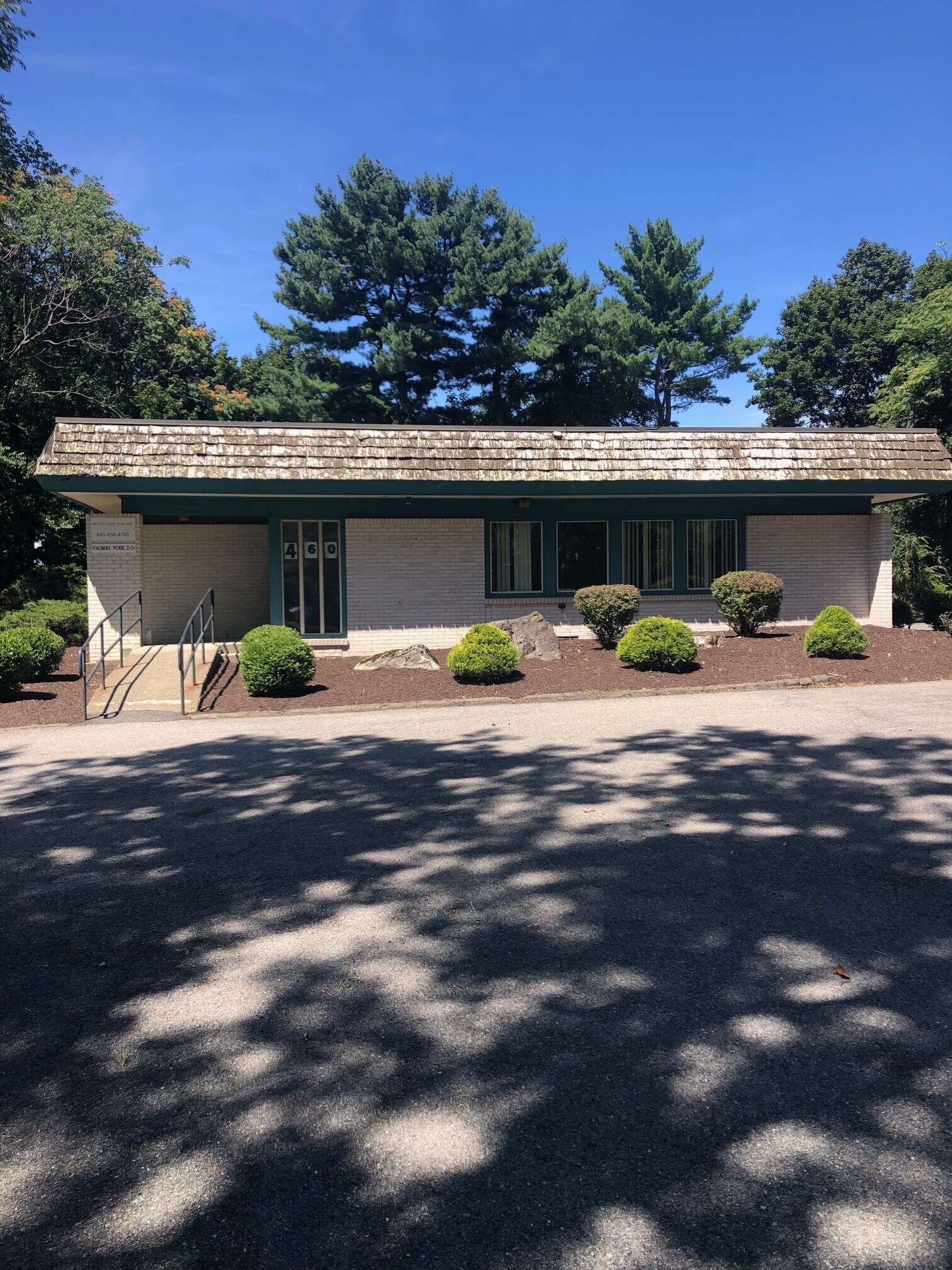 460 Gidney Ave, Newburgh, NY à vendre Photo de l’immeuble– Image 1 sur 17