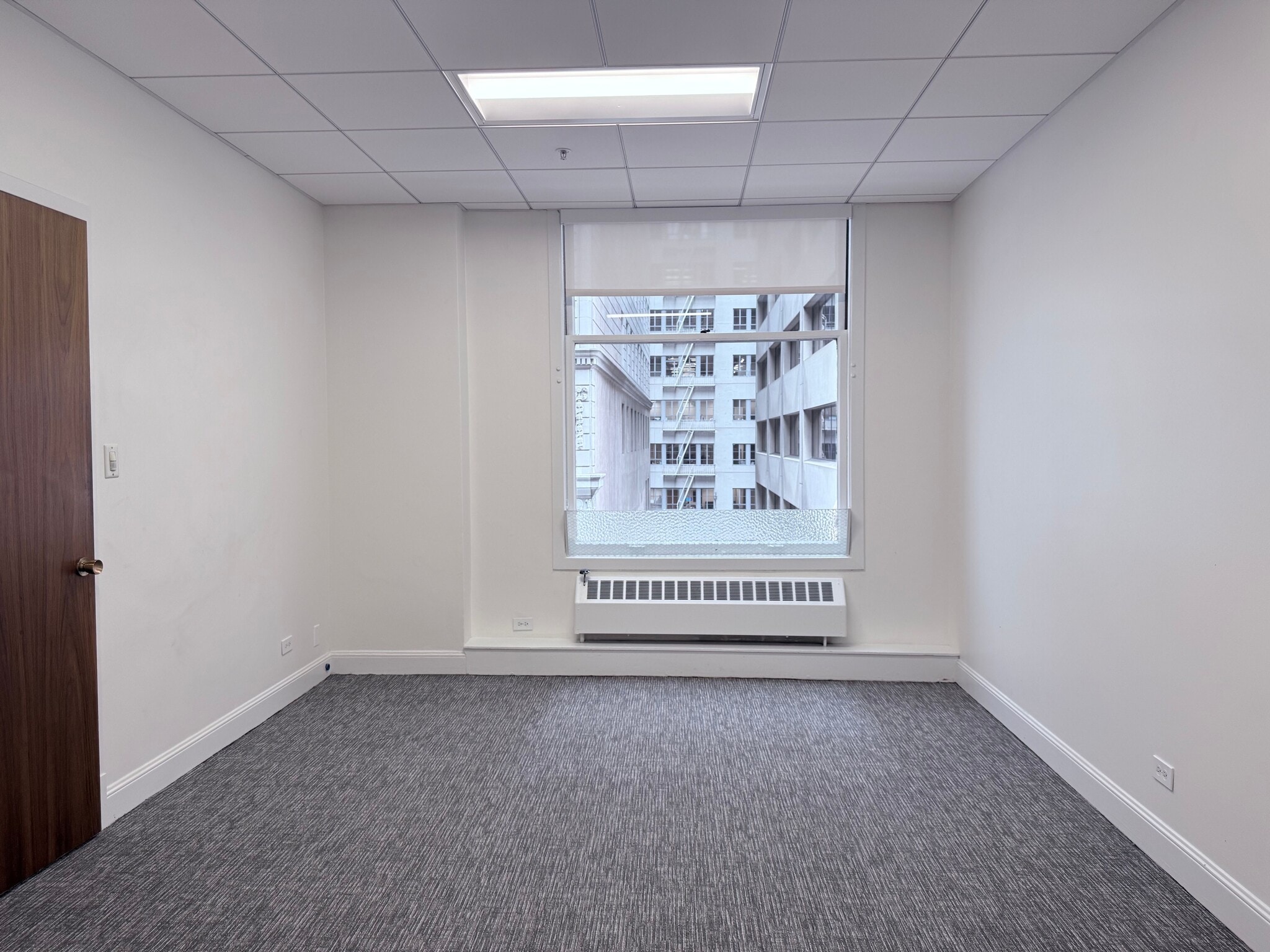 220 Montgomery St, San Francisco, CA à louer Photo intérieure– Image 1 sur 5