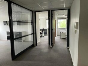 Bureau dans Saint-Maur-des-Fossés à louer Photo intérieure– Image 2 sur 7