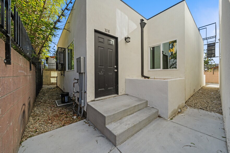 324 W 51st St, Los Angeles, CA à vendre - Photo de l’immeuble – Image 3 sur 19