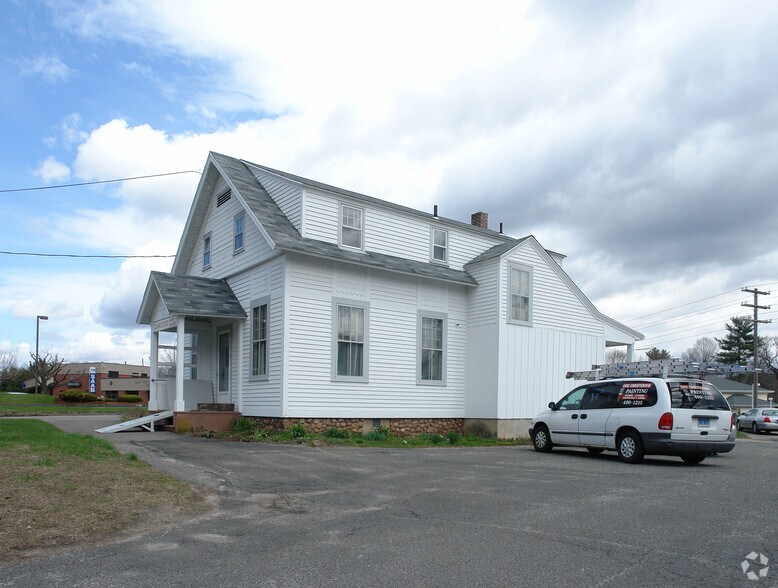 378 Hopmeadow St, Simsbury, CT à vendre - Photo de l’immeuble – Image 3 sur 4