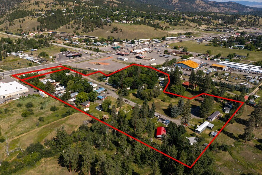 10011 Gateway Dr, Lolo, MT à vendre - Photo de l’immeuble – Image 3 sur 53
