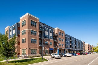 Plus de détails pour 2418 Winnebago St, Madison, WI - Bureau/Local commercial à louer