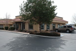 530 Hammill Ln, Reno NV - Bureau