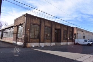 652 61st St, Los Angeles, CA à louer - Photo de l’immeuble – Image 2 sur 25