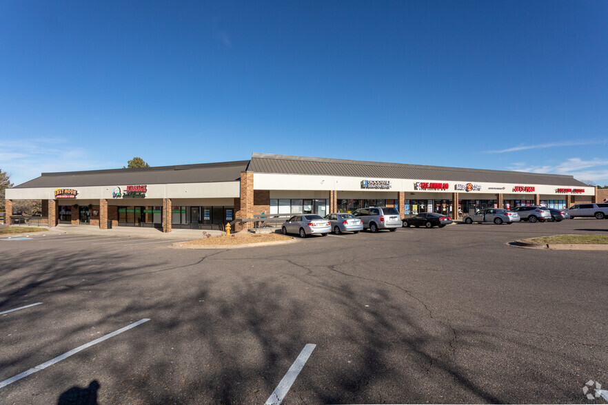 8210-8236 S Holly St, Centennial, CO à louer - Photo de l’immeuble – Image 3 sur 12